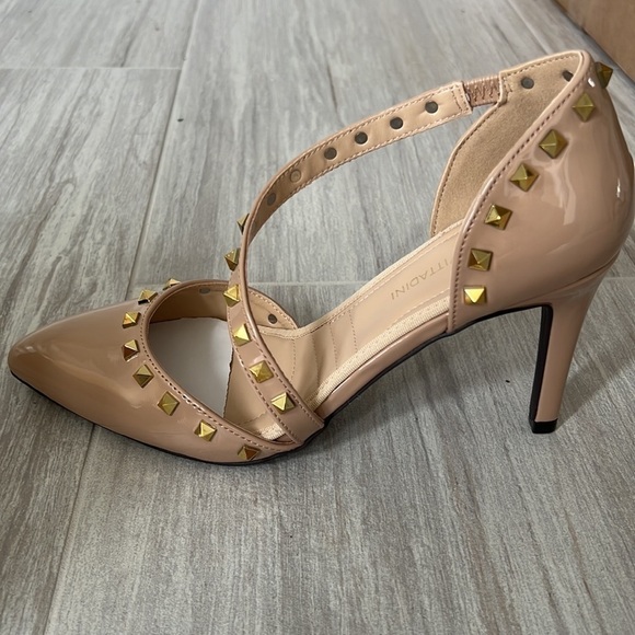 Nude Heels Newly Stud d'Orsay Pumps size 7.5 height 3” - Picture 8 of 8